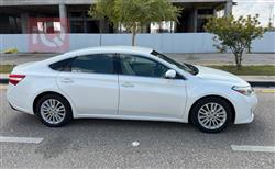 تويوتا أفالون